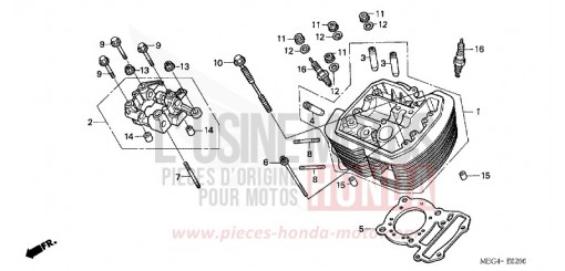 CULASSE DE CYLINDRE AVANT VT750C4 de 2004